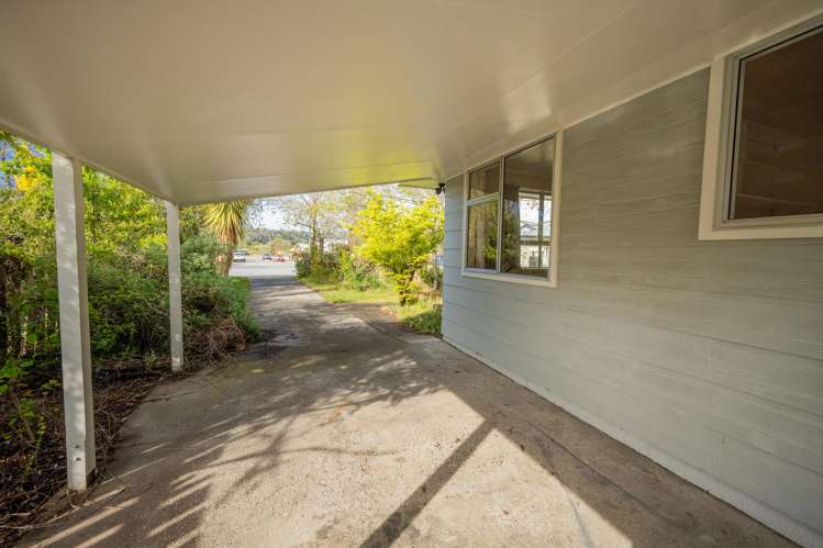 15 Don Place Alexandra_16