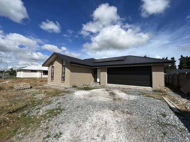 38 Geoff Geering Drive Netherby_1