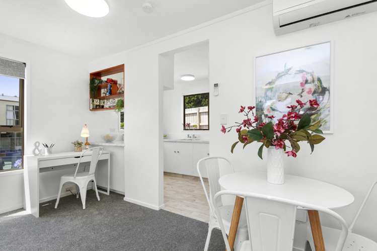 1/29 Main Road Tawa_3