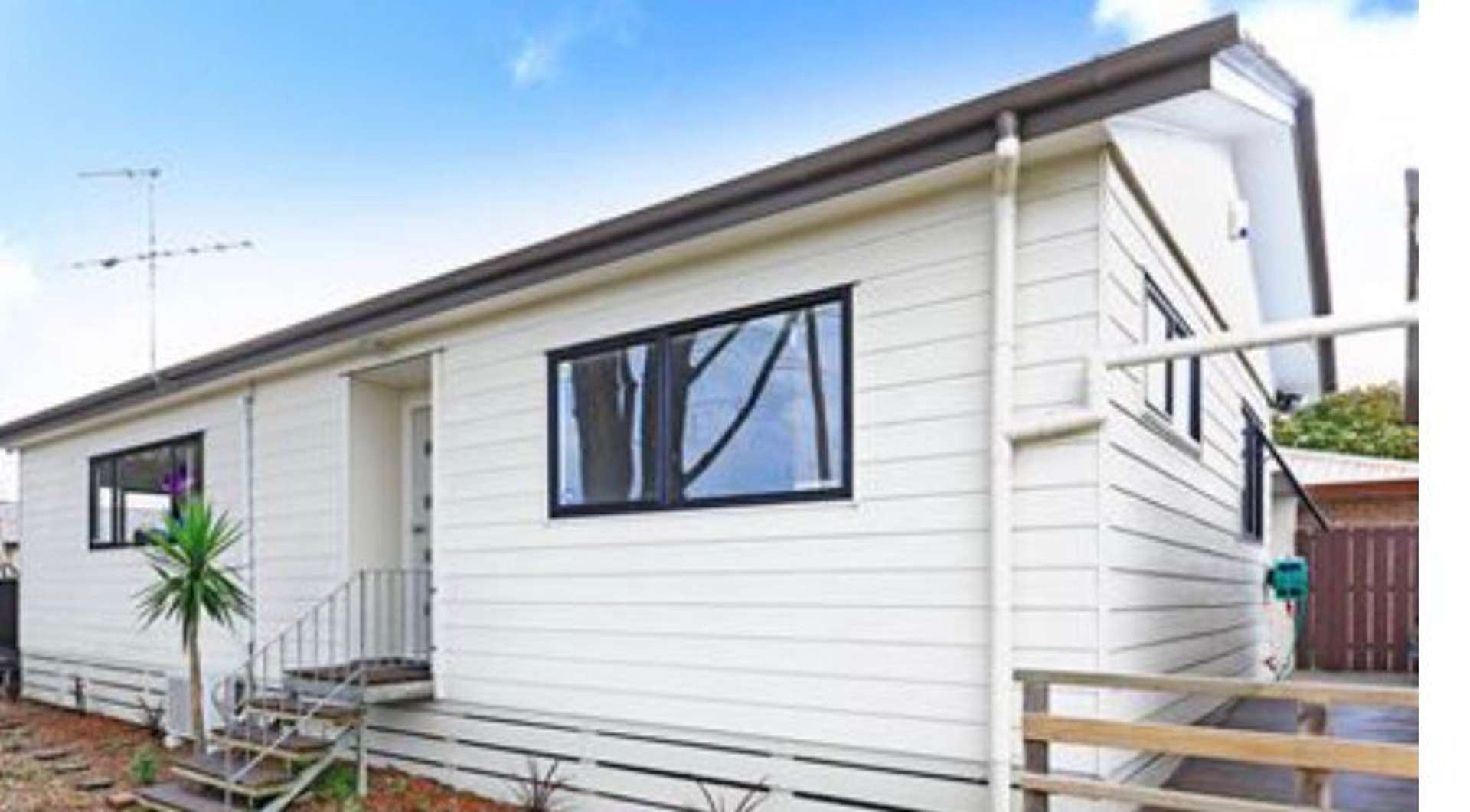 1/2 Senecio Place Manurewa_0