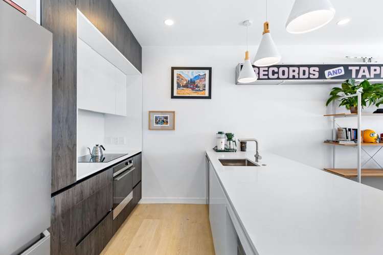 303/88 Te Oneroa Way Long Bay_9