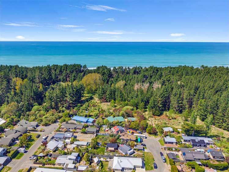 6 Kiwi Avenue Waikuku Beach_1
