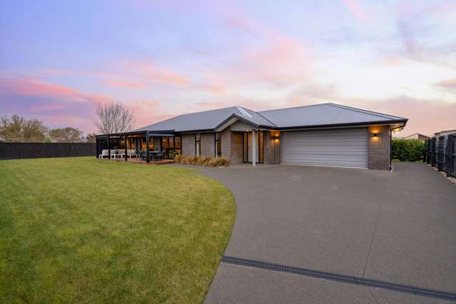 Exceptional Living Meets Year Round Entertaining