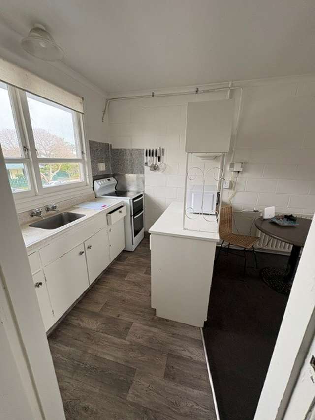2/279 Fenton Street 1070_3