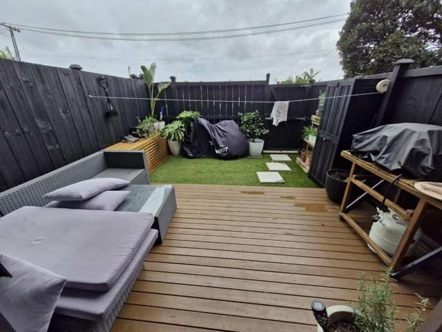 3/3 Norrie Avenue Mount Albert_4