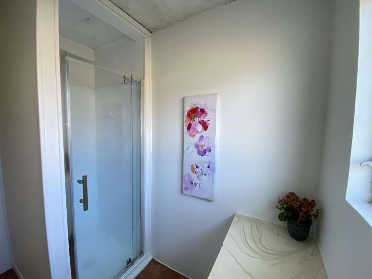 1/51 Albert Street Hamilton East_5