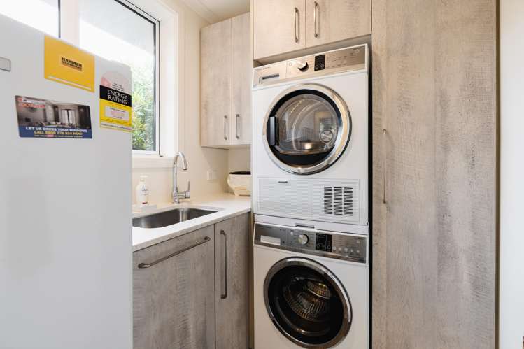 9 Grey Street, Allanton Mosgiel_15