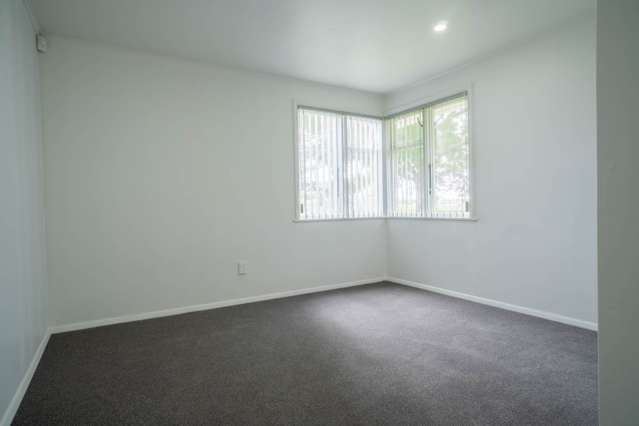 64 Arimu Road Papakura_4