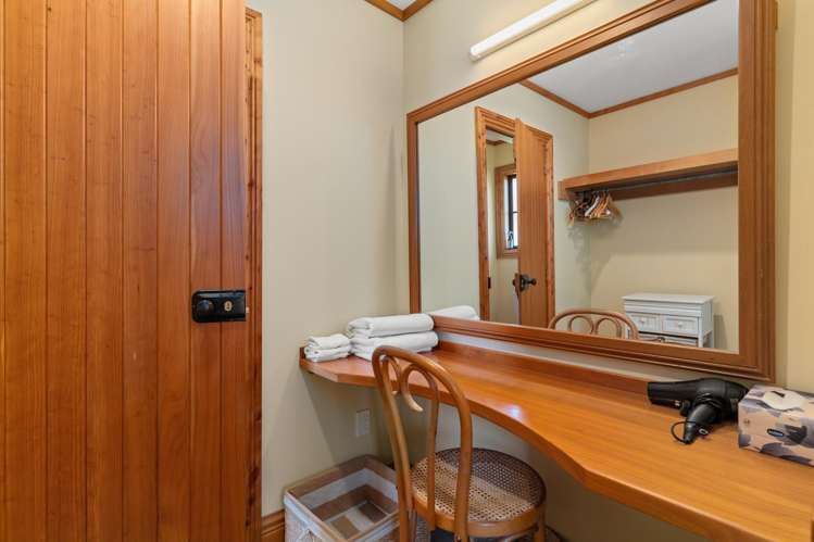 7 Redwood Lane Martinborough_10