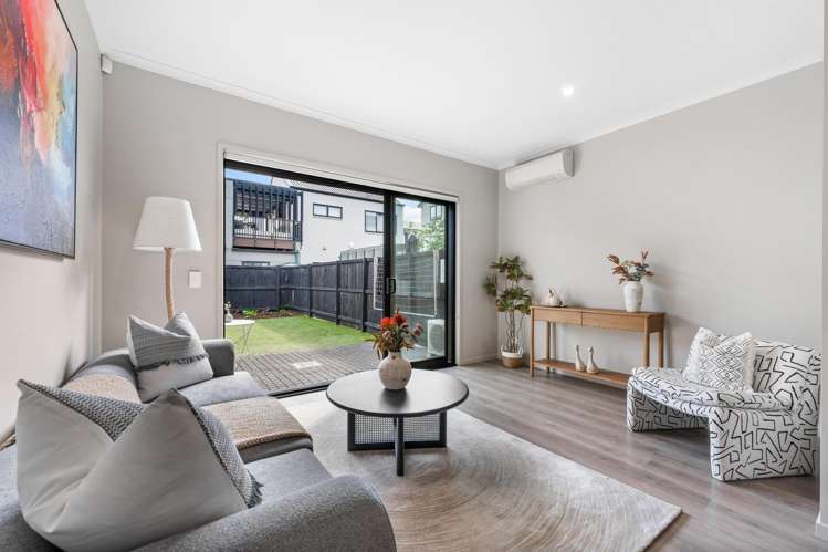 5 Kerewhenua Crescent Hobsonville_11