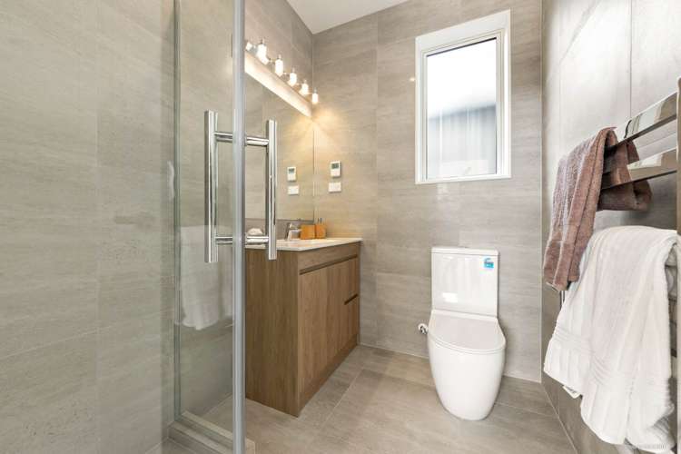 37c Kingdale Road Henderson_14