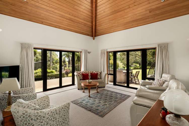 42 Walker Road West Aongatete_2