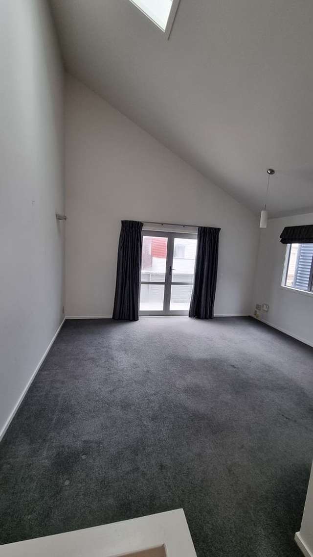 4/1 Drummond Street Mount Cook_1