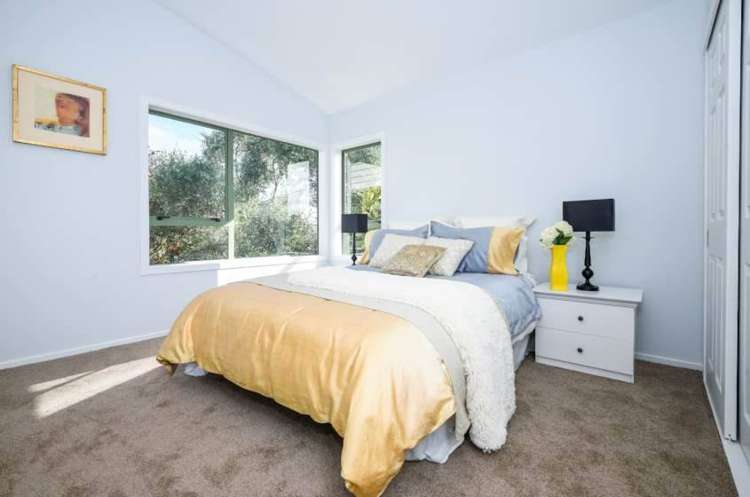 2/11 Woodbine Avenue Greenlane_18