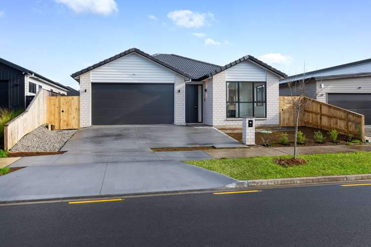 17 Cara Avenue Kumeu_1