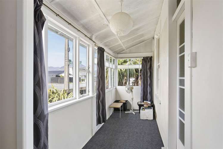 66a and b Peel Street Westport_3