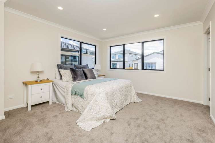 18 Ballyliffin Drive Flat Bush_7
