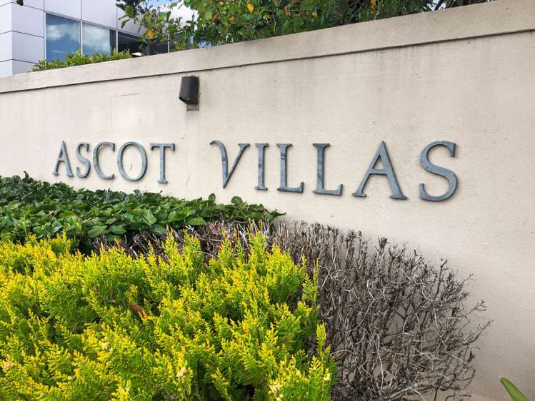 24 Canterbury Park Lane Ellerslie_0