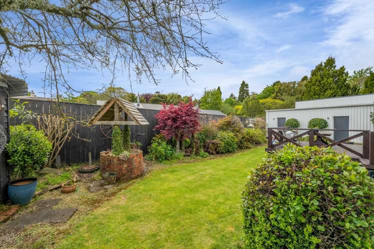 18 Pembroke Road Stratford_25