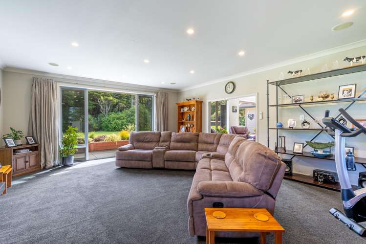 47 Matua Grove Otatara_7