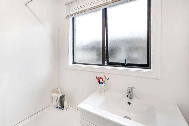 1 Viking Place Gore_18