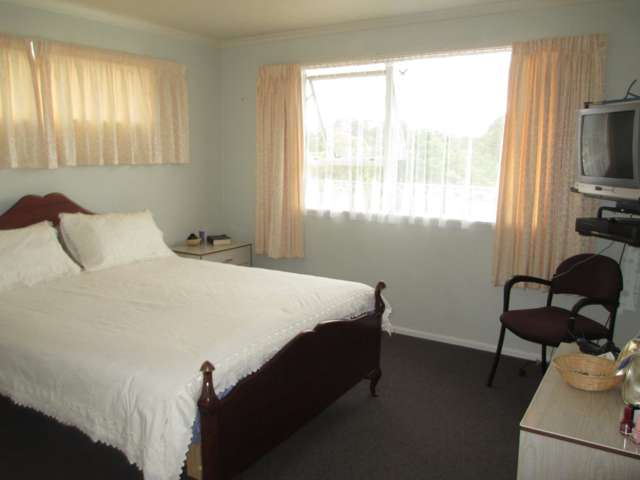 36 Golfers Drive Balclutha_3