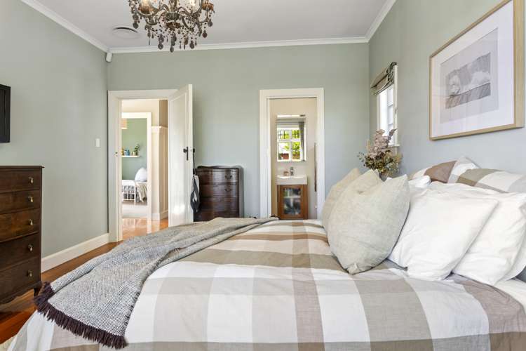 42 Barrington Street Somerfield_12