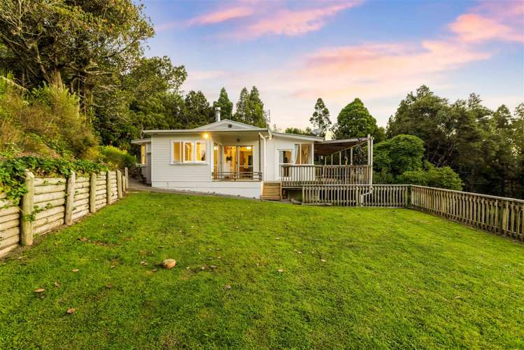 105 Bodhisattva Road Waitoki_25