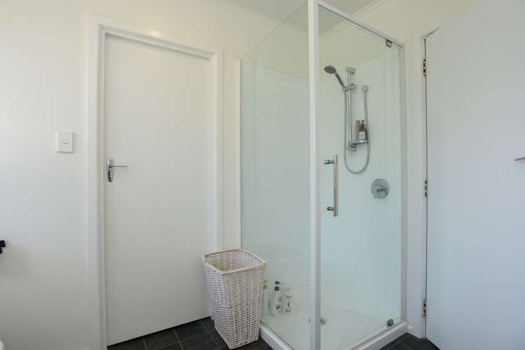 64 Clarence Cox Crescent Pirimai_8