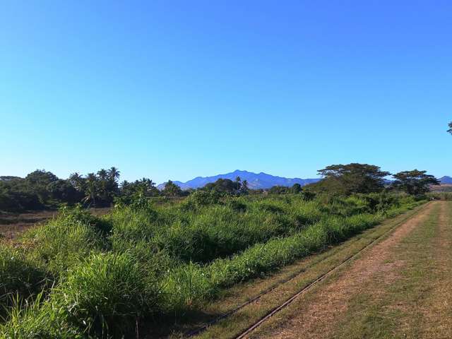 2 Nadi Back Road Fiji_2