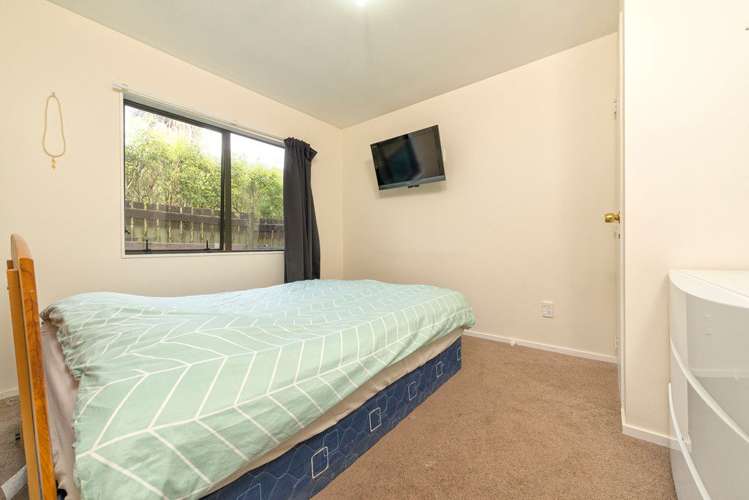 2/16 Ultima Place Clover Park_7