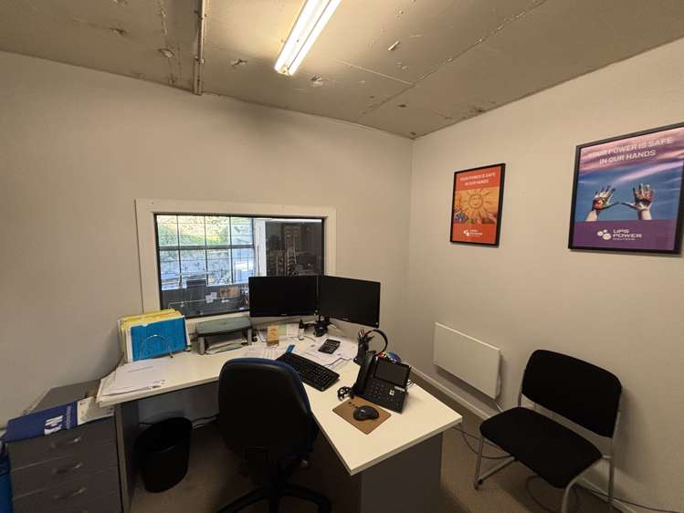 2/5B Lower Tyers Road Ngauranga_6