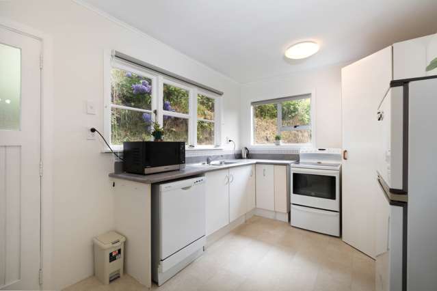 34 Lyndhurst Road Tawa_4