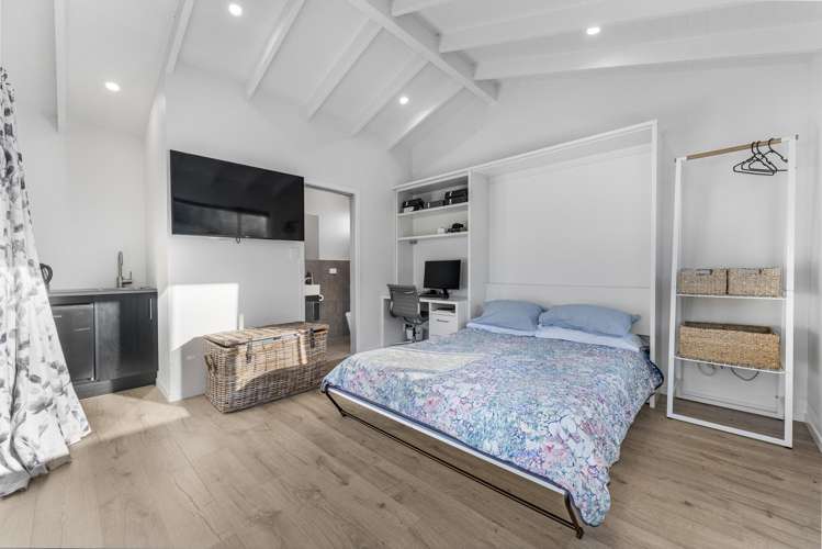 36 Waiatarua Road Remuera_17