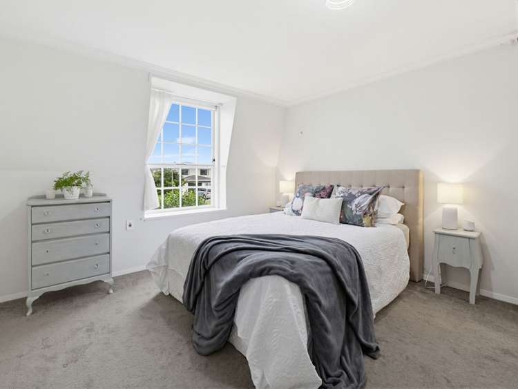 34 Burn Street Levin_13