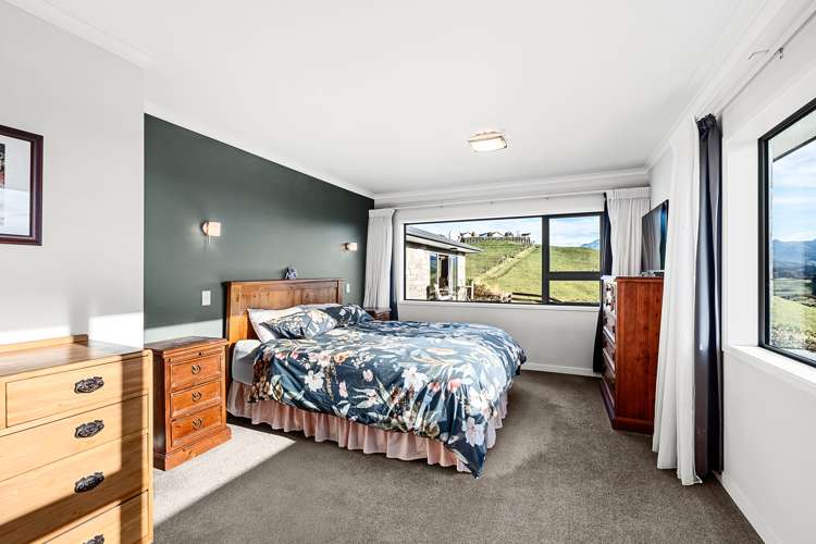 169 King Road Inglewood_21