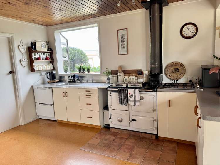 659 Ritchie Road Dunback_11