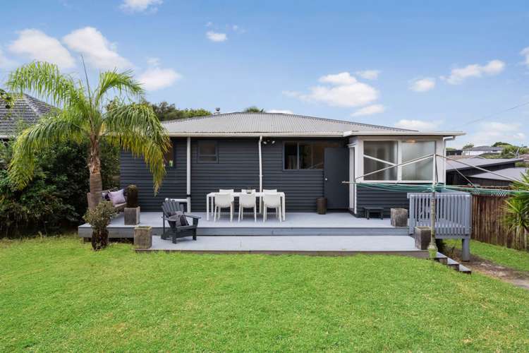 12 Taipari Road Te Atatu Peninsula_5