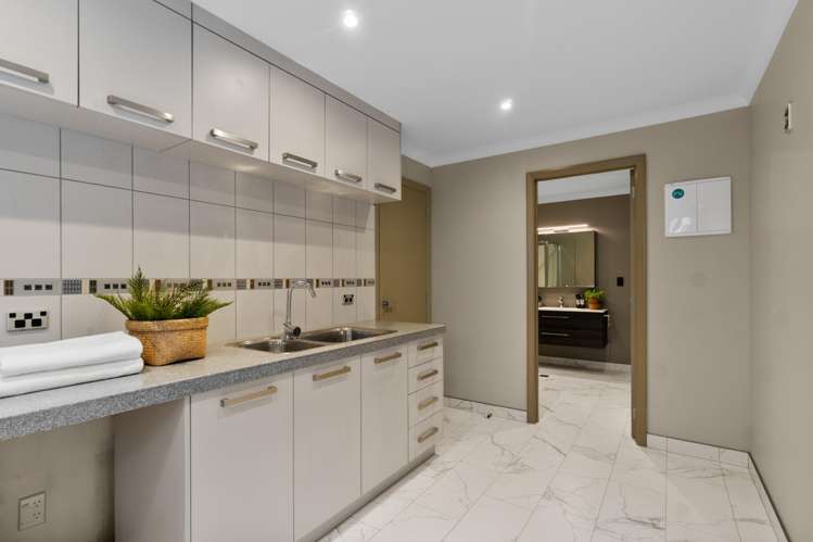 4 Glenoaks Rise Mellons Bay_22