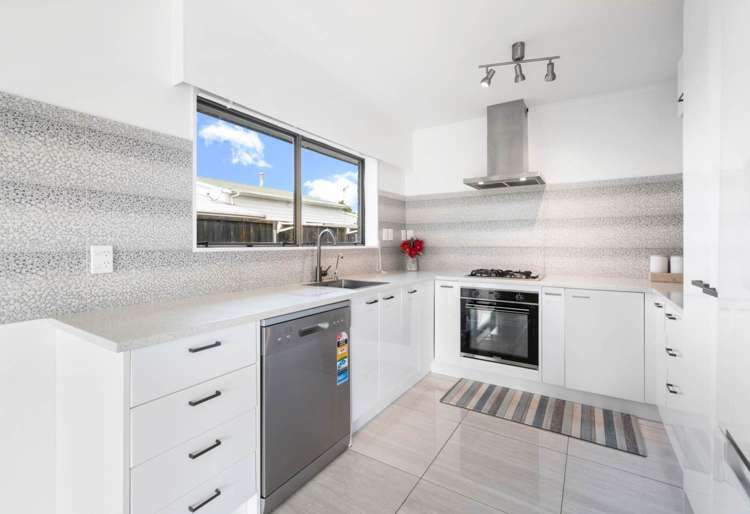 1/69 Settlement Road Papakura_6