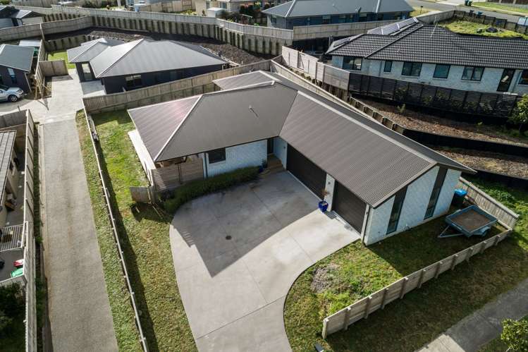 199 Ballintoy Park Drive Welcome Bay_19