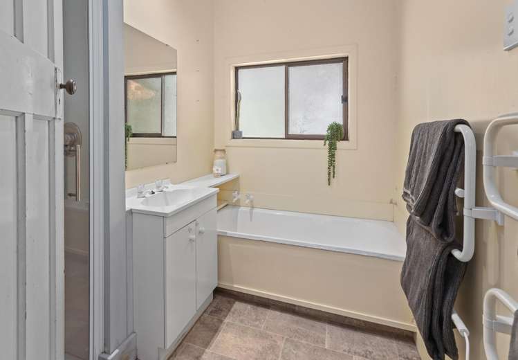 512 Karaka Road Waikari_24