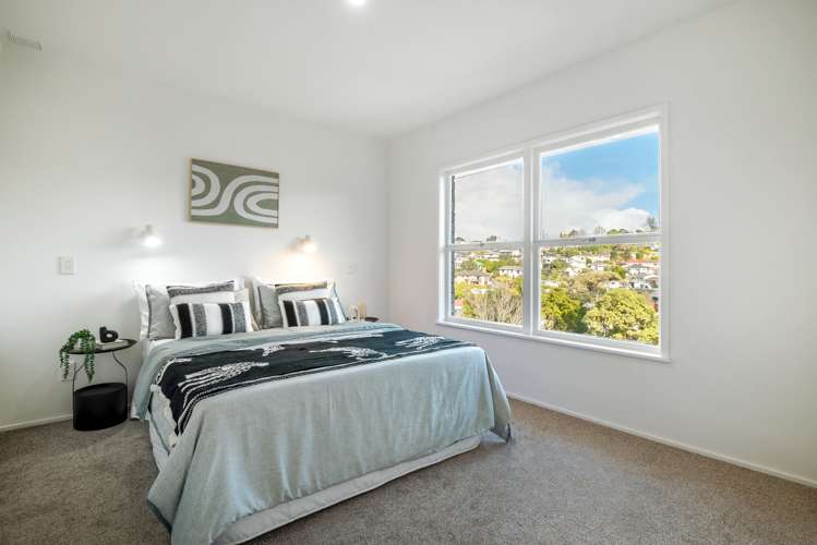 2/5 Battle Place Glenfield_8