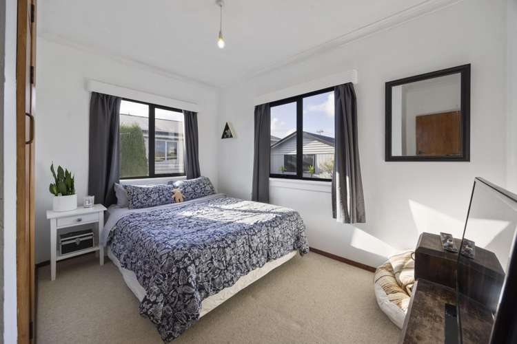 112 Glover Road Hawera_19