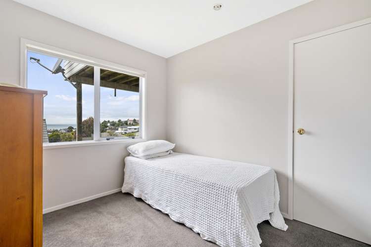 28 Rakau Views Orewa_14