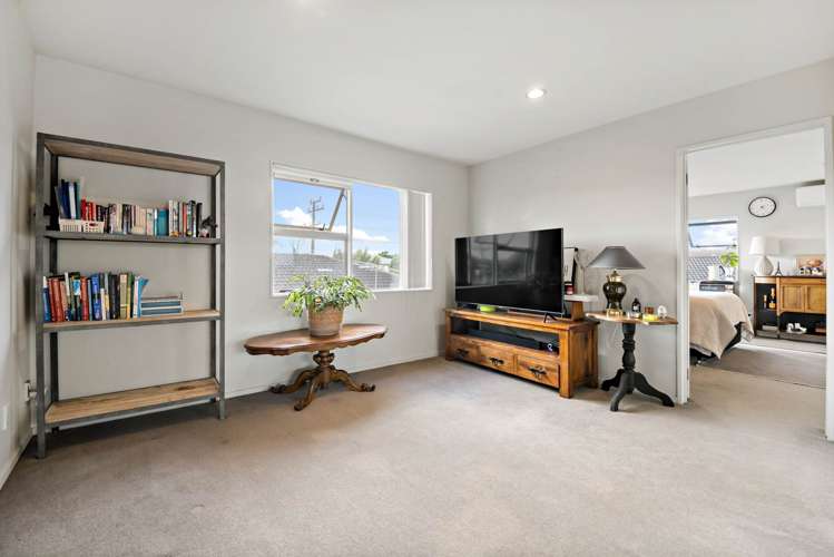 2A Afton Place Ranui_7