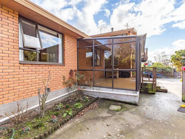 24 Lakewood Drive Burwood_16