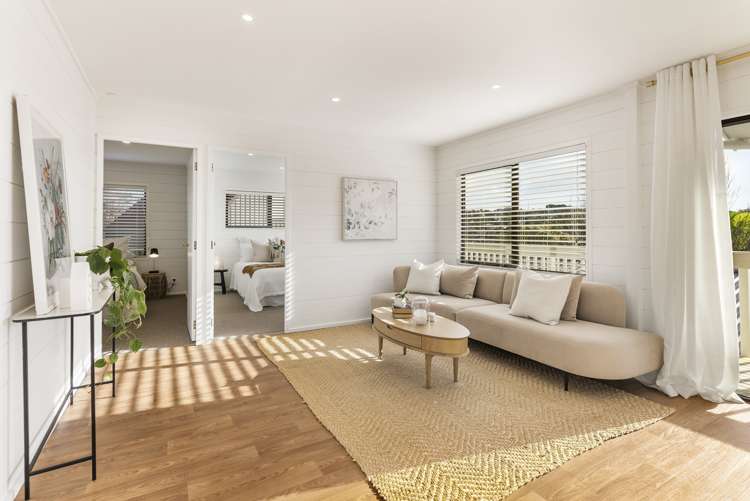 4a Helicon Place Totara Vale_8