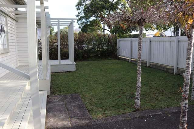 266 Meola Road Point Chevalier_2