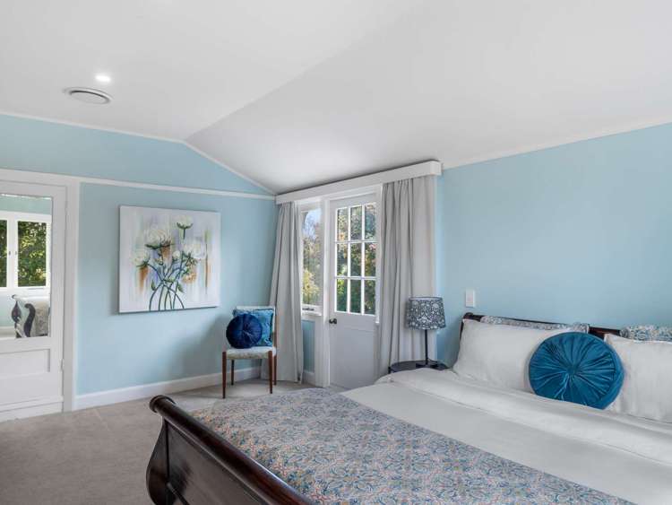 5 Parkes Avenue Saint Johns Hill_28